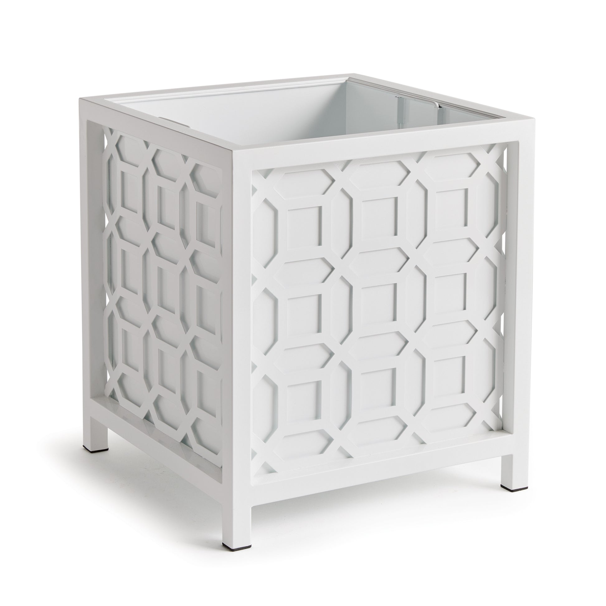 With a beautifully cut trellis pattern and recessed liners, this large-scale planter really brings the charm. Powder-coated for durability, it makes a standout planter in any traditional setting.