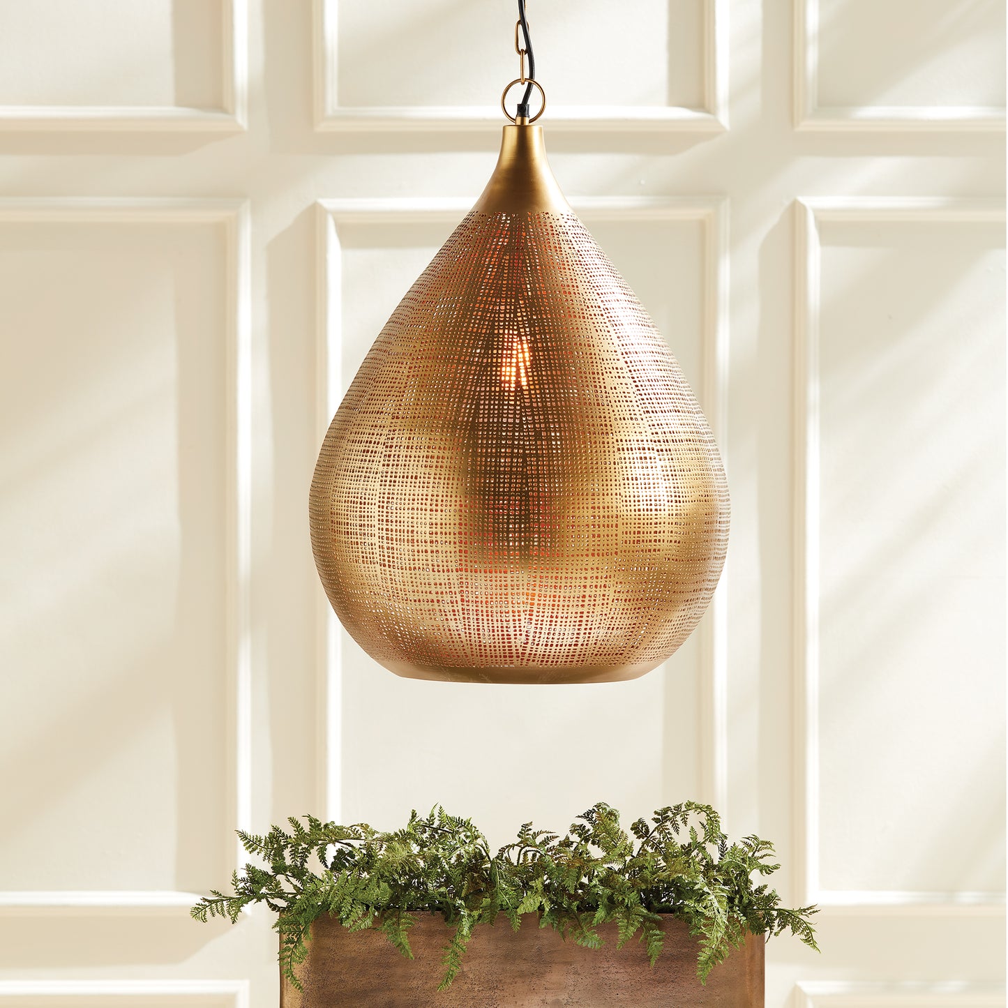 Loren Grande Brass Pendant Light