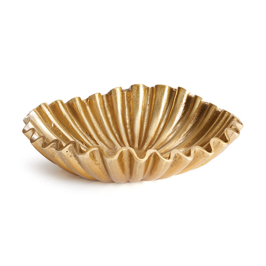 With its organic shape and deep ridges, this decorative tray is an alluring accent. Made of cast aluminum with a rich golden metallic finish, it is a solid choice for kitchen table, island or end table.