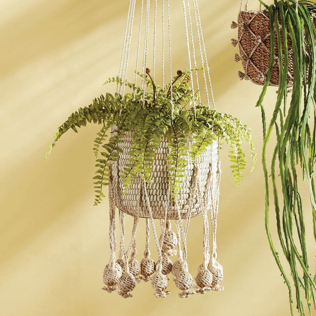 Natural Jute Hanging Basket with Plastic Liner for Indoor Plants 2