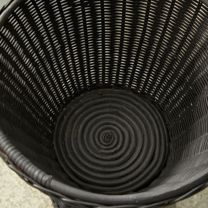 Black Wicker Urn Planter with Classic Design