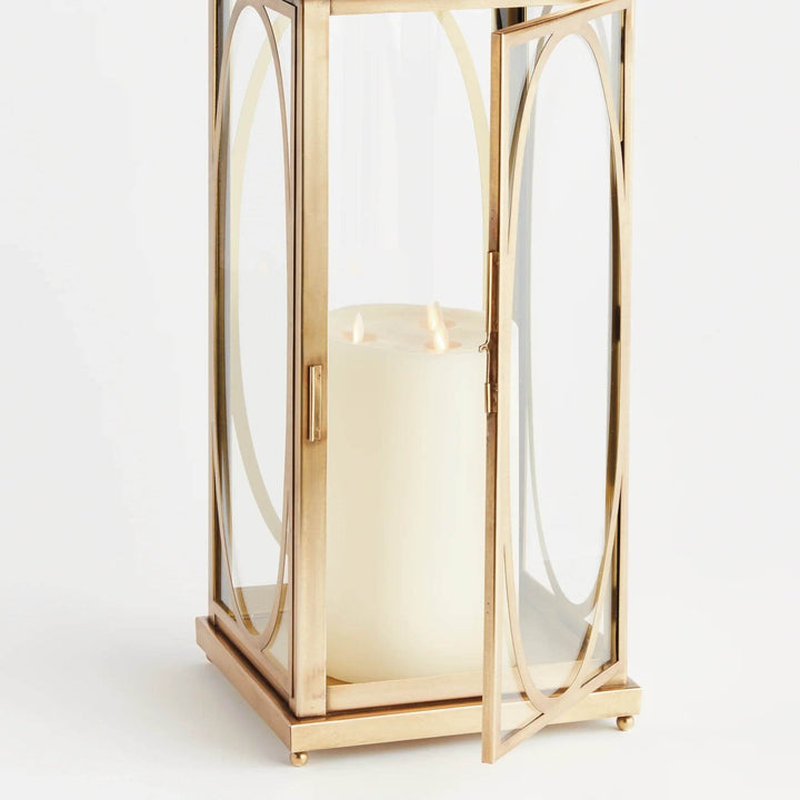 Large Brass Colonial Lantern - Elegant Indoor Decor