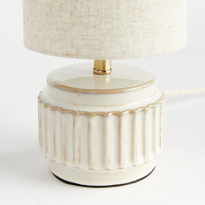 Mini White Ceramic Ribbed Lamp with European Shade Design