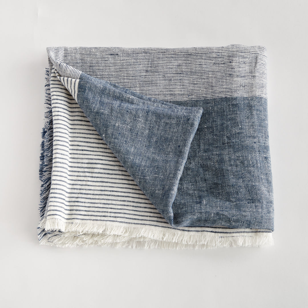 European Linen Throw – Navy and Ivory Yarn-Dyed Blanket 60x50