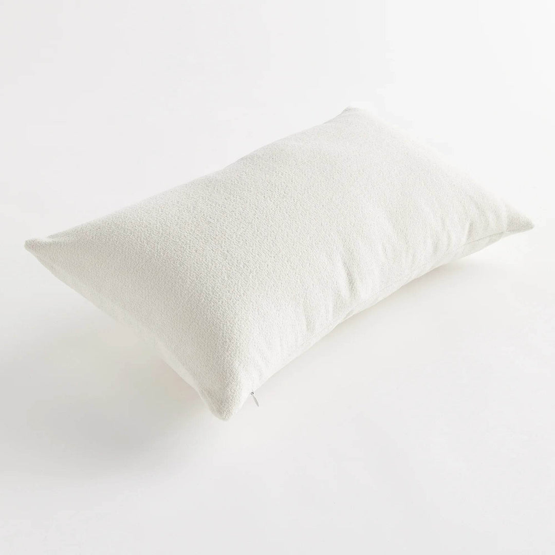 Elegant Cream Cotton Indoor-Outdoor Pillow