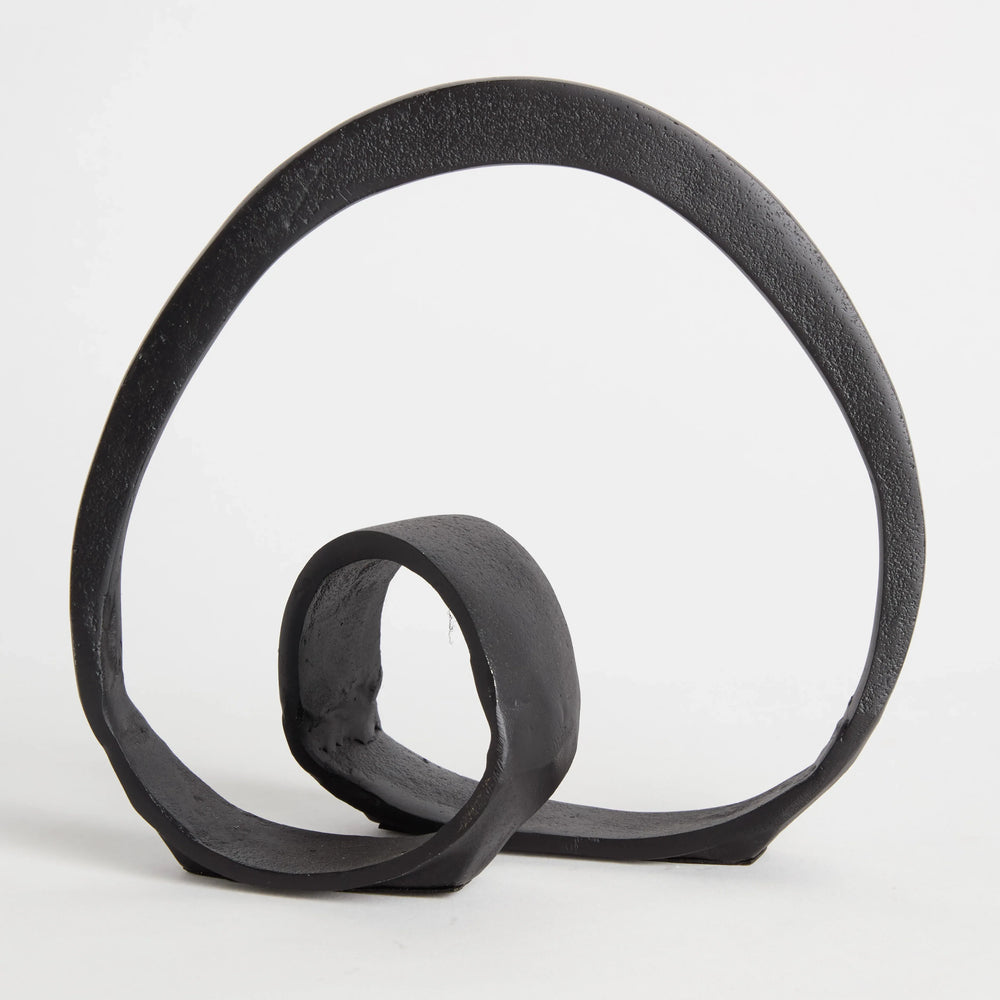 Beatrix Sculpture – Modern Organic