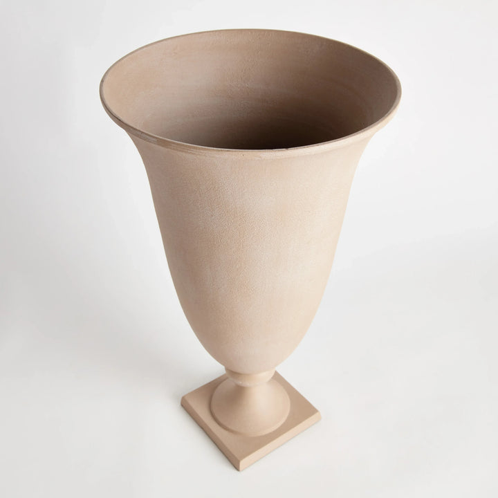 Pietra Footed Urn – Modern Organic