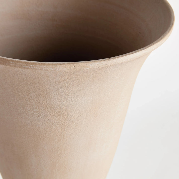 Pietra Footed Urn – Modern Organic