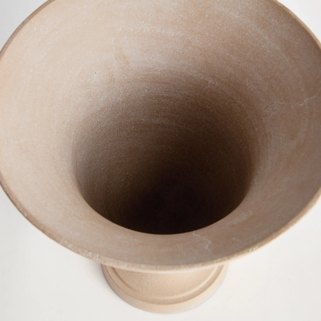 Pietra Pedestal Urn Small – Modern Organic