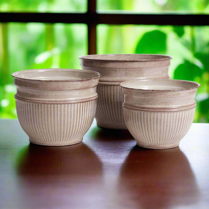 Kamelia Mocha Planter Pots, Set Of 3