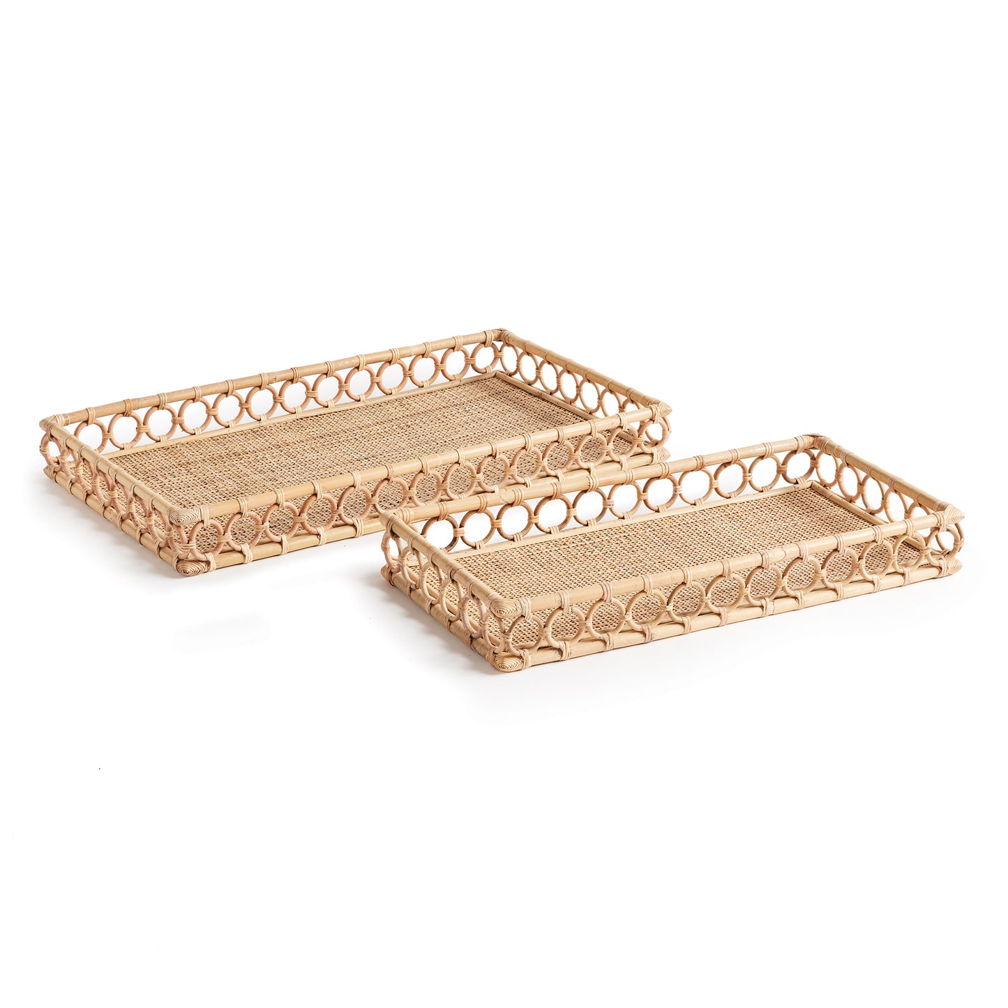 So much to love about this pair of well-scaled trays. The novelty of the pattern, the skilled artistry, the varying tones. They make a charming Base for books or an objet on an ottoman, or display as is and show off the craftsmanship.