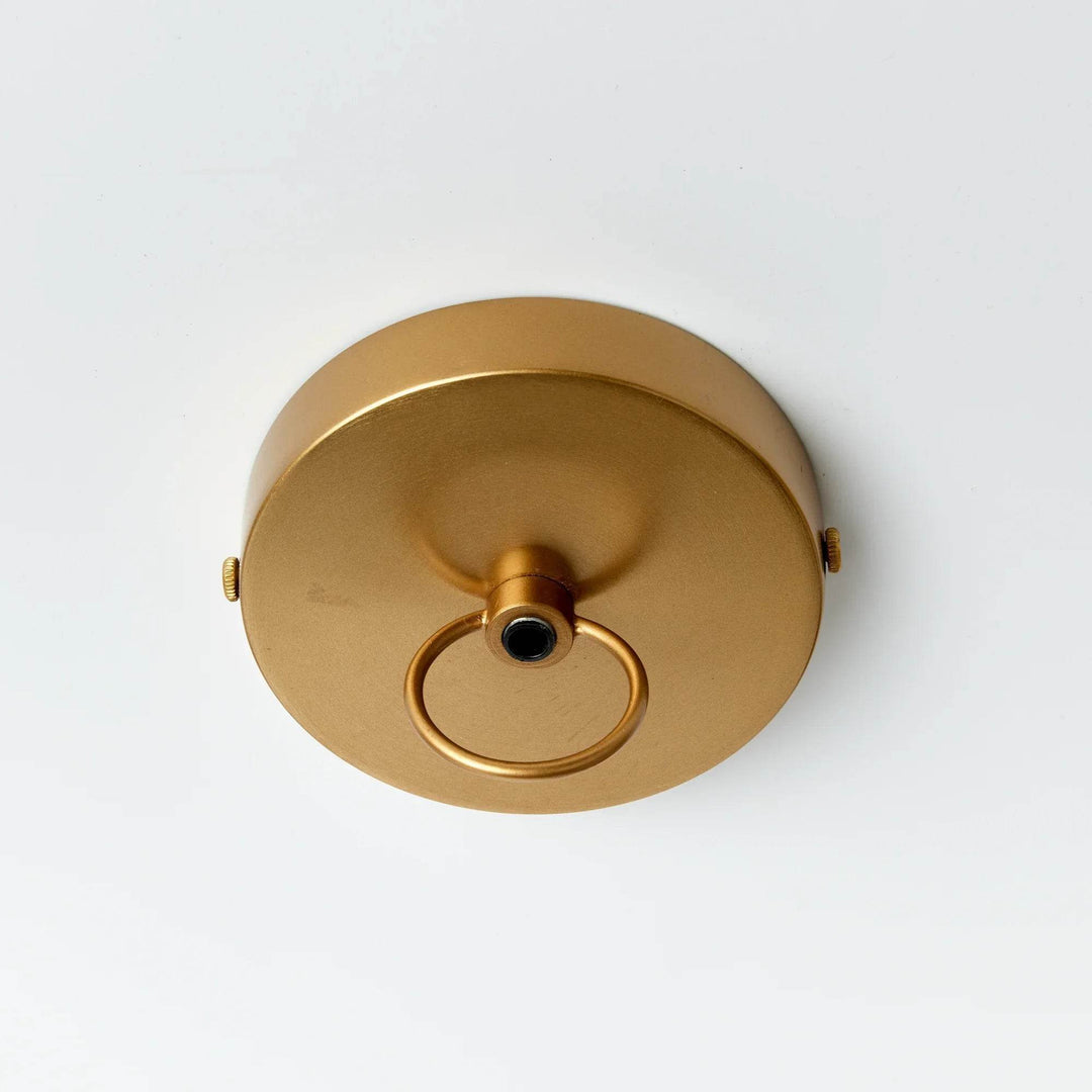 This pendant features an oversized drum and a meticulously crafted mesh design that commands attention. Its intended use is above a kitchen table or in an entry foyer, making a striking impression either way. Offering abundant illumination and modern flair, this pendant is guaranteed to make an impact, whether it's suspended over a table or brightening up an entryway.