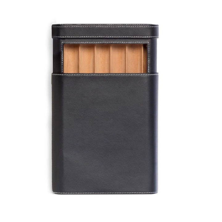 Black leather cigar travel case with cedar-lined interior and contrast stitching for five cigars – Modern Gentleman