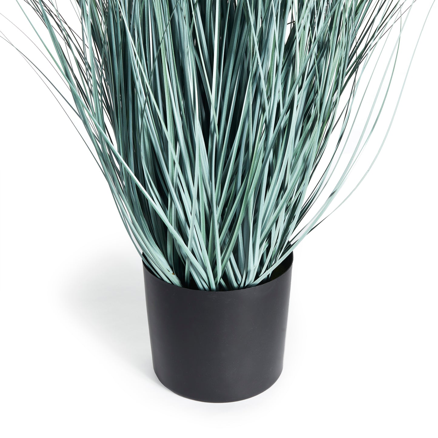 Made to look 100% realistic, this wispy blue oat grass is a natural touch. Drop in to your favorite pot or cachepot and add some coastal appeal to your space. Enhance your decor with natural, realistic botanicals. This blue oat grass adds a touch of coastal charm to any room.