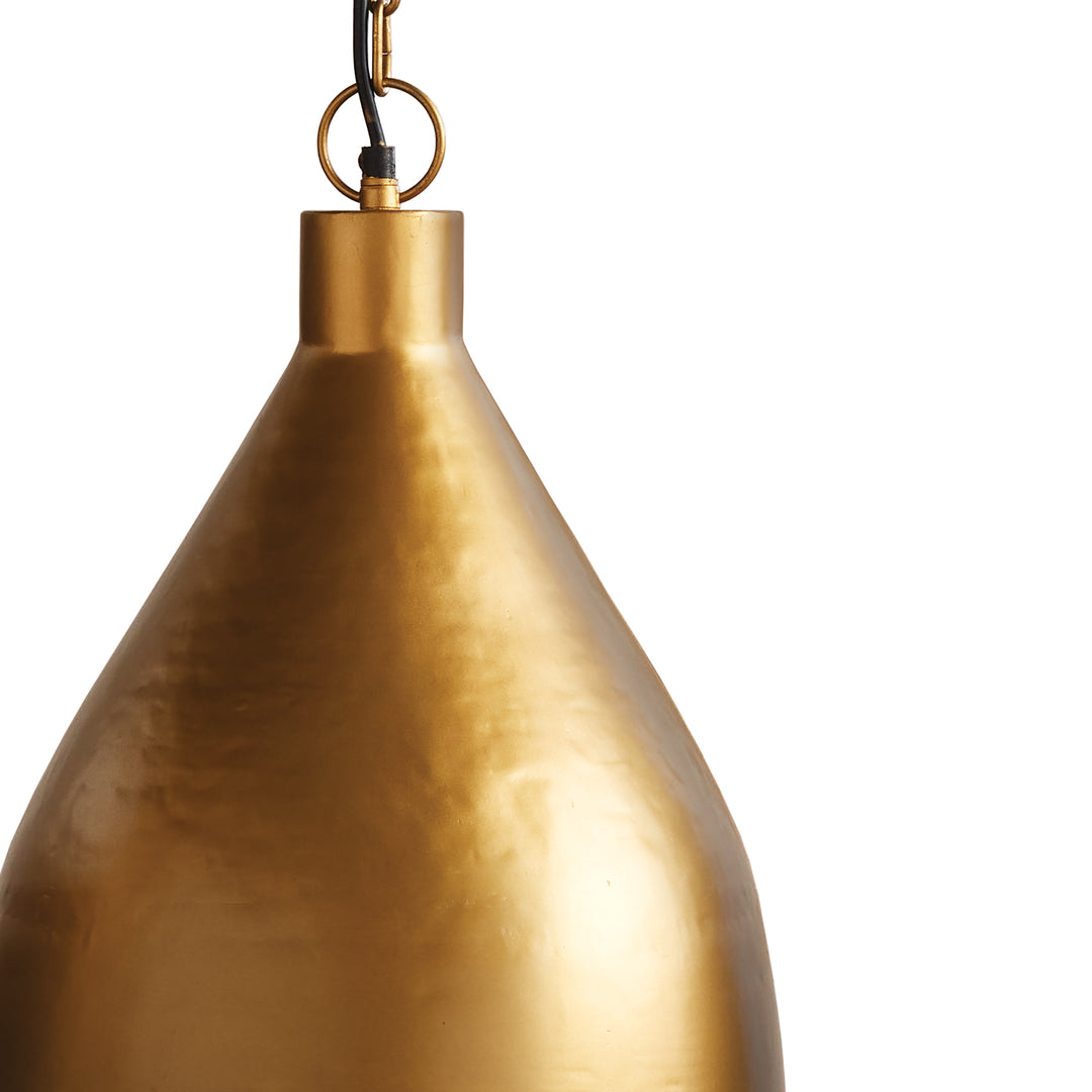 Simple in form but scaled to impress, this antique brass pendant is a real beauty. A handsome choice for over the kitchen table, in the foyer or anywhere. Enhance the look of your home with the simple yet impressive design of the Loxley Brass Pendant Light Small. Crafted from antique brass, this pendant adds a touch of elegance to any space. Place it over your kitchen table, in your foyer, or anywhere else for a handsome and stylish lighting option.