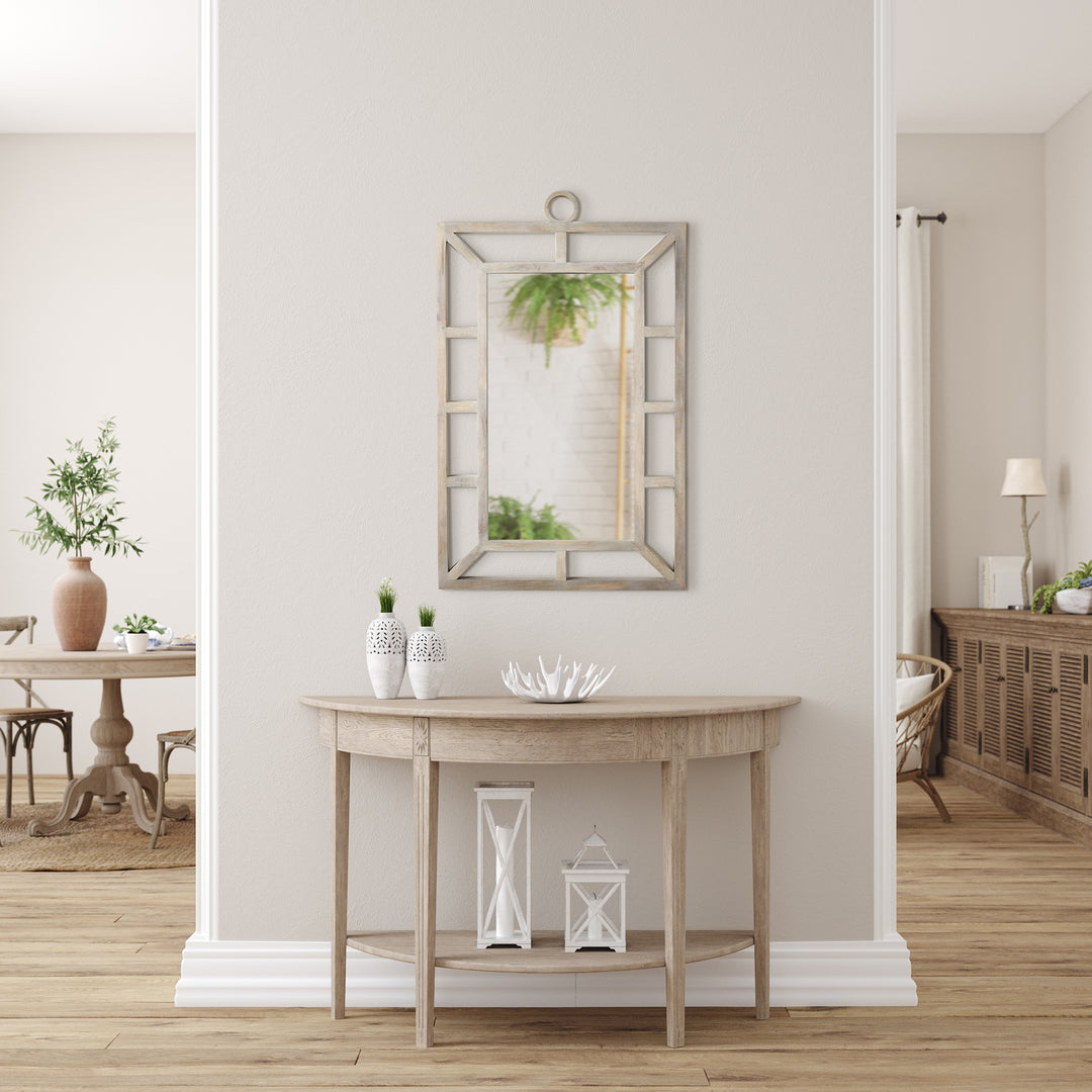 coastal-transitional-mirror-reflecting-greenery