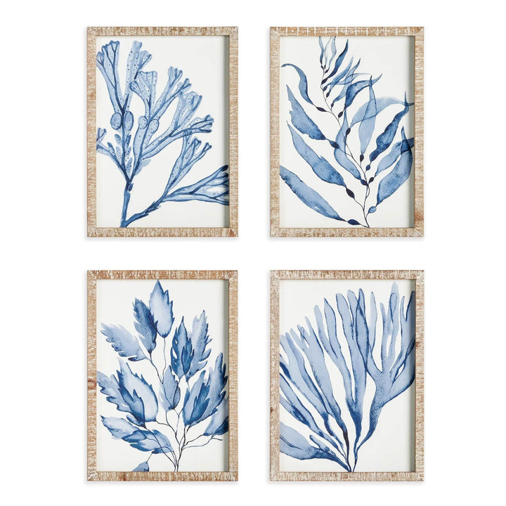 These coral prints showcase a sophisticated and high-quality design, perfect for elevating any coastal-inspired space. The delicate watercolor design and distressed whitewashed frames add to the luxurious elegance of these wall prints. Incorporate a refined and chic atmosphere with these stunning coral prints.