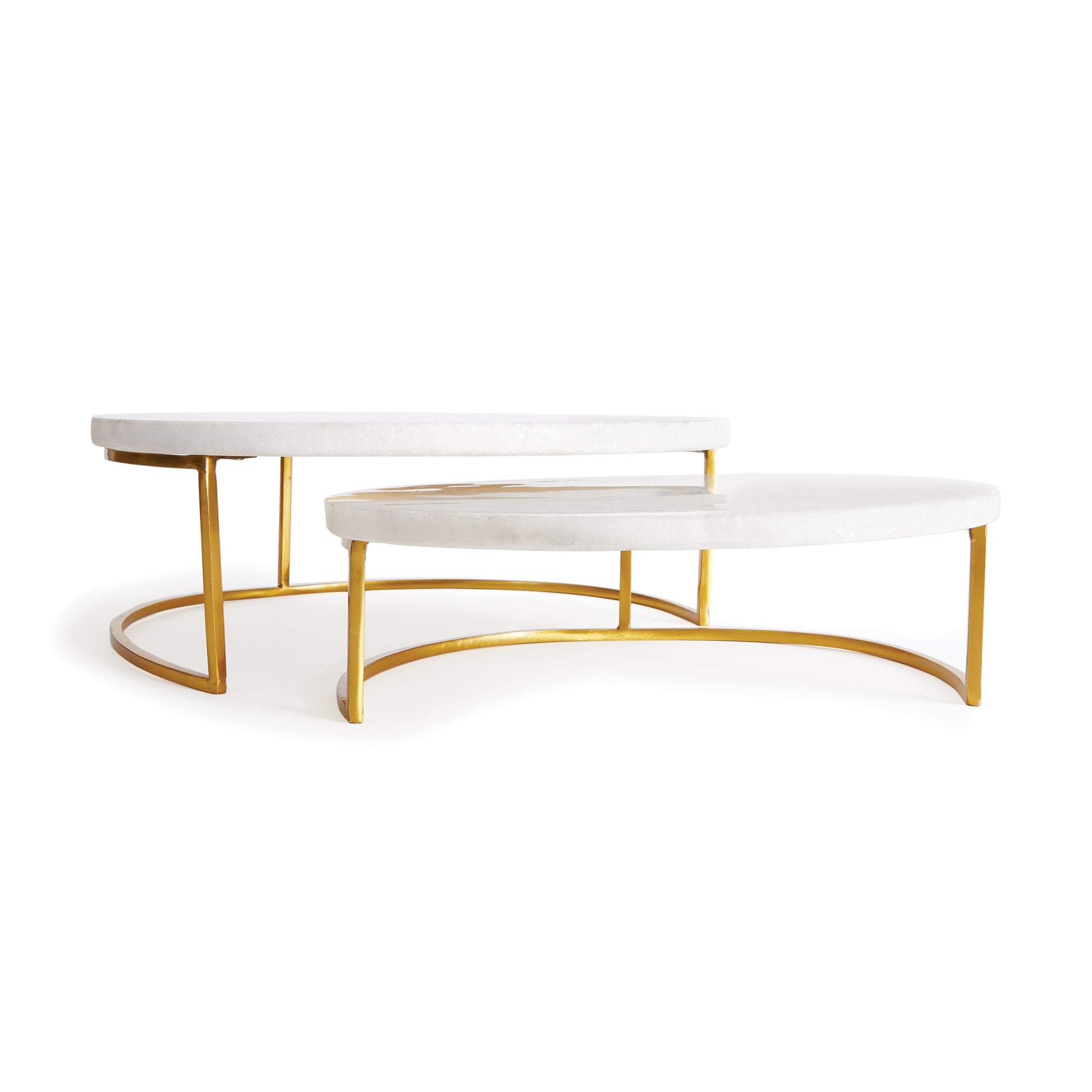 Enhance your serving experience with these sophisticated serving stands made from marble and brass, perfect for any occasion from coastal gatherings to traditional or transitional settings. The combination of marble and brass adds a touch of elegance to your favorite cheese and cracker spreads. Versatile yet timeless, these stands are a must-have for your serving collection.