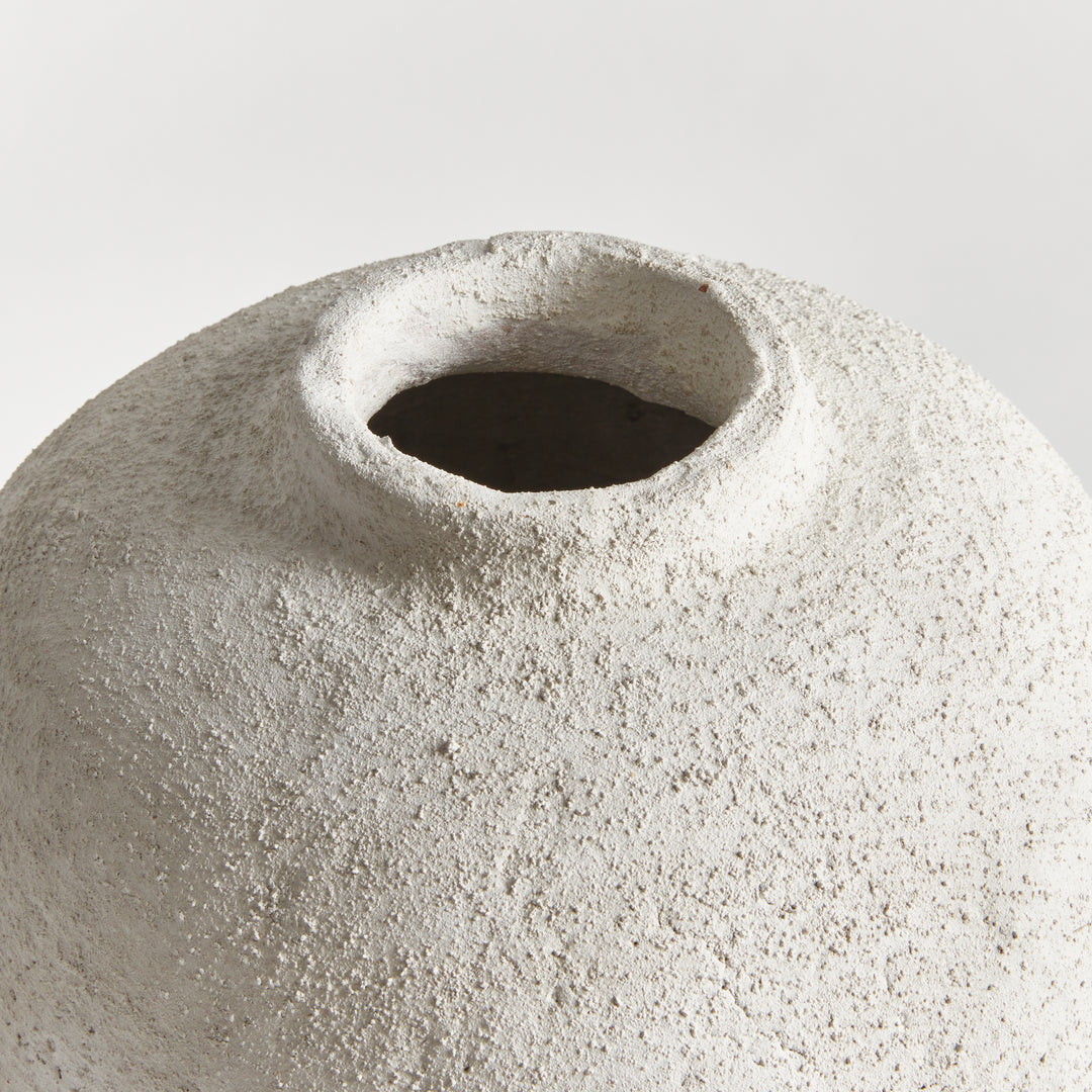 Close-up of rim and opening of large gray terracotta vase with handcrafted textured finish and organic surface detail – Transitional