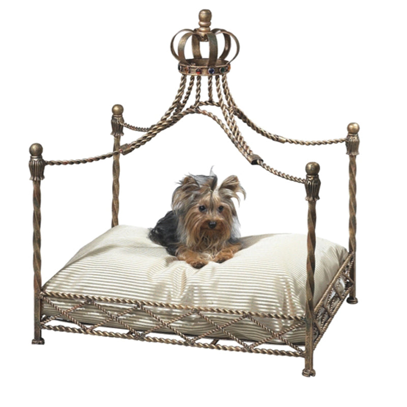 Luxury pet bed in antique gold iron with ornate crown frame and scroll details – French inspired design for small dogs or cats.