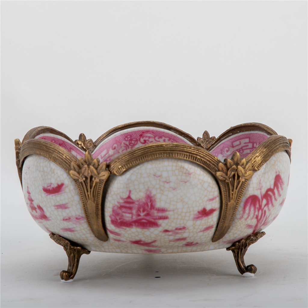 Pink chinoiserie porcelain decorative bowl with bronze ormolu accents and scalloped silhouette – Traditional style
