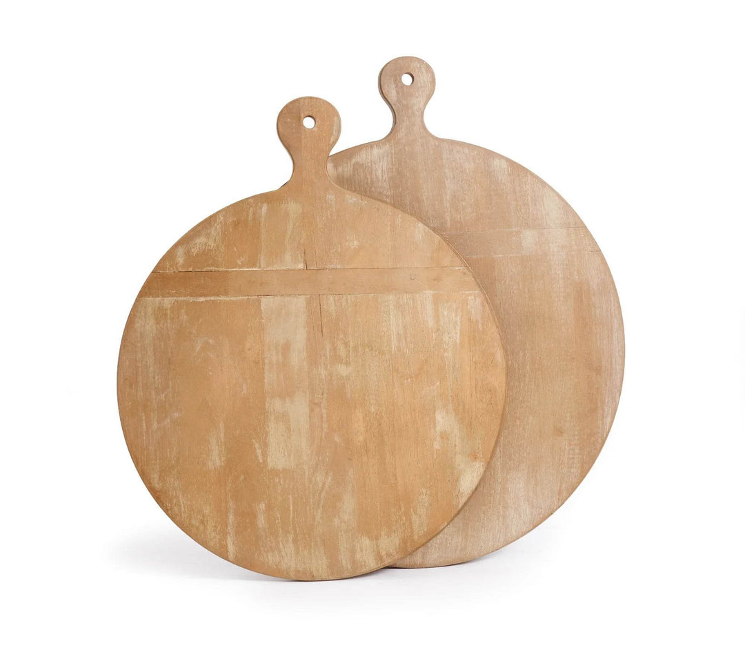 Set of two round rubberwood cutting boards in whitewashed finish, shown standing together on white background – Farmhouse Vintage