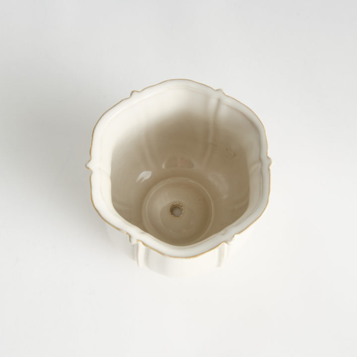 White ceramic planter showing integrated drain hole for direct planting and healthy root drainage – European Cottage