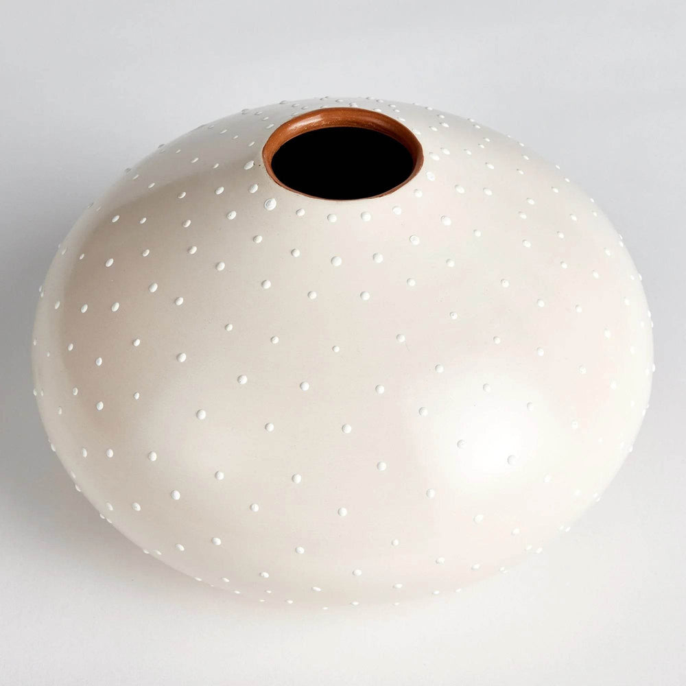 Small round ceramic vase in off-white with matte glaze, stippled finish, and unglazed terracotta rim – Modern Organic


